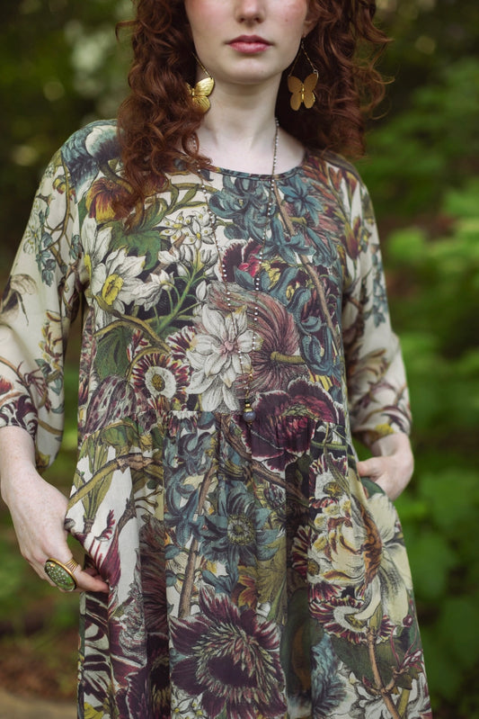 Love Grows Wild Artist Tunic Dress with Pockets & Bees