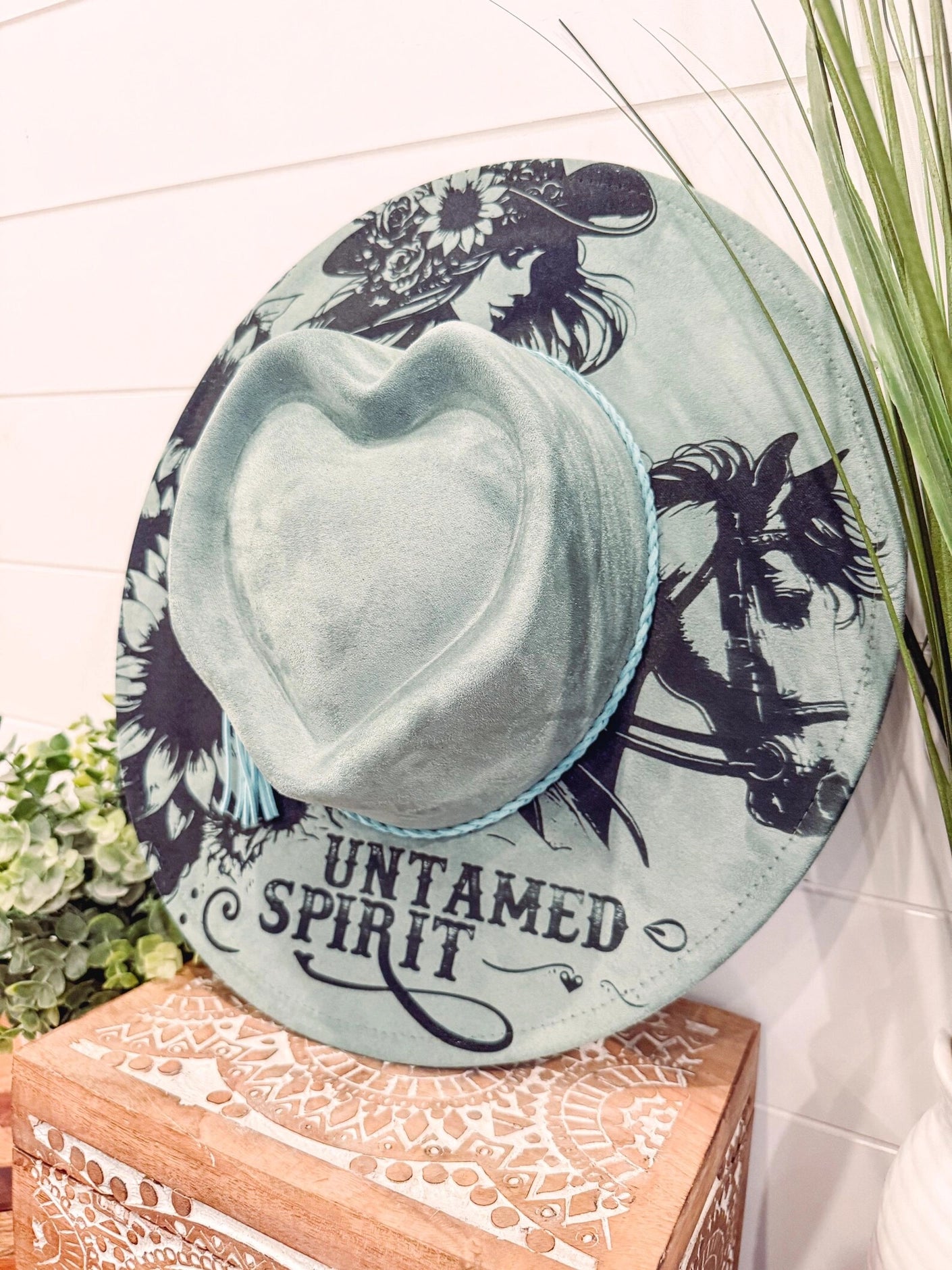 Untamed Spirit Engraved Heart Hat, Floral Engraved Cowboy Hat, Burned Fedora, Engraved Suede Hat, Boho Hat, Vegan Suede Cowboy Hat, Women's Cowboy Hat
