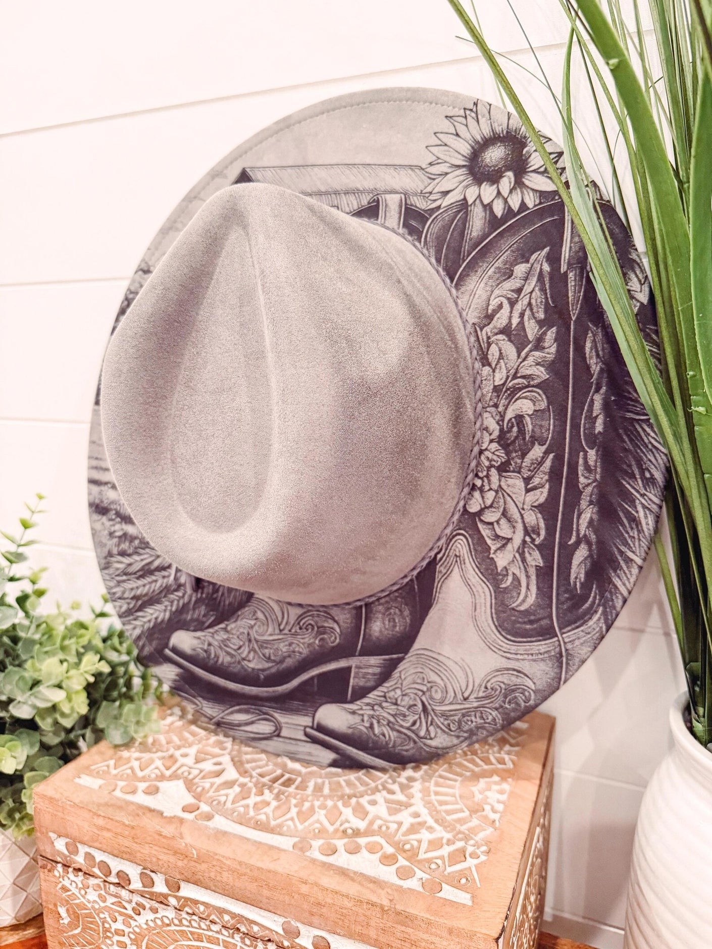 Boots & Barn Engraved Cowboy Hat, Floral Engraved Cowboy Hat, Burned Fedora, Engraved Suede Hat, Boho Hat, Vegan Suede Cowboy Hat, Women's Cowboy Hat
