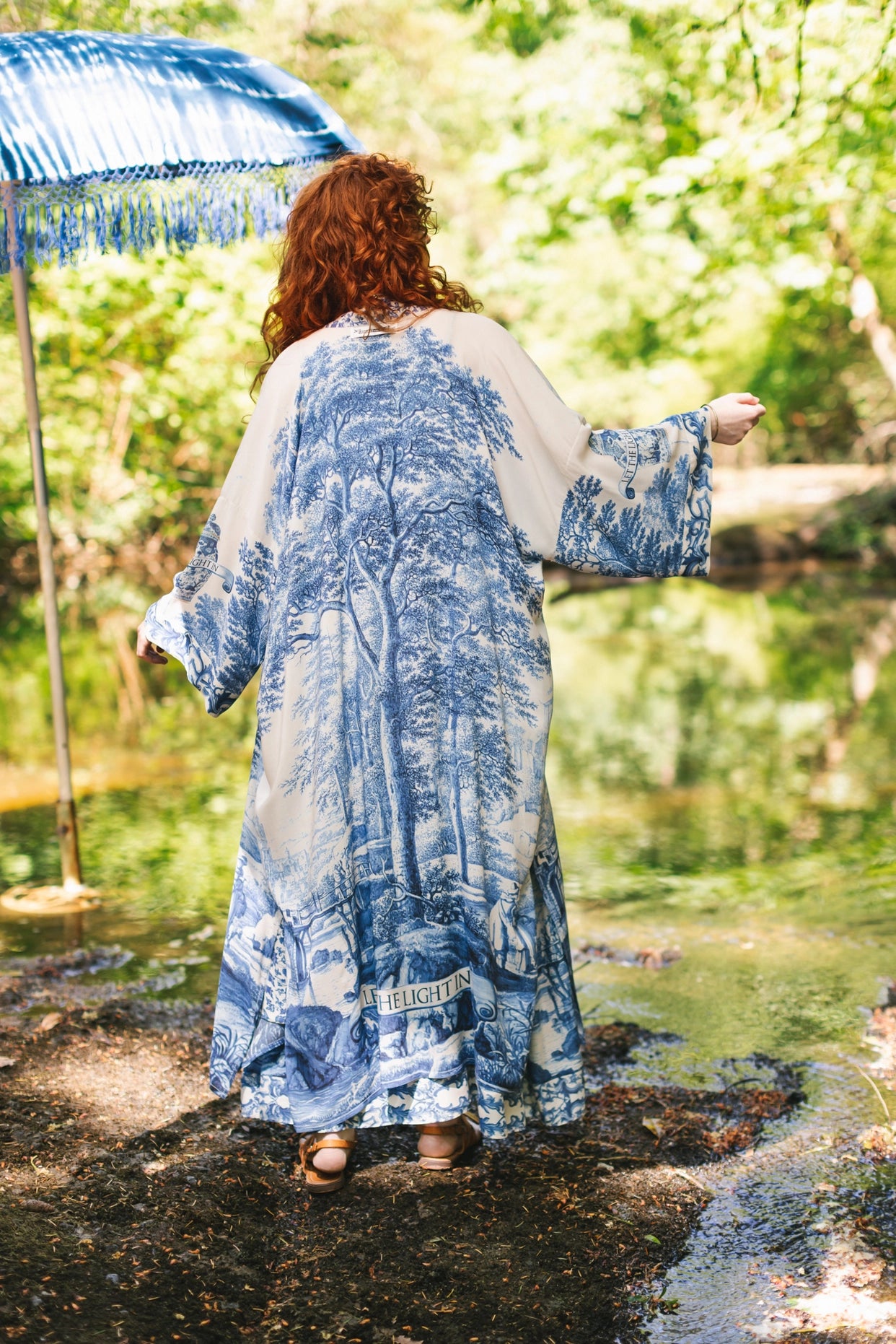 Let the Light in Opera Duster Kimono Blue Delft Toile LAST ONE!!!!!!