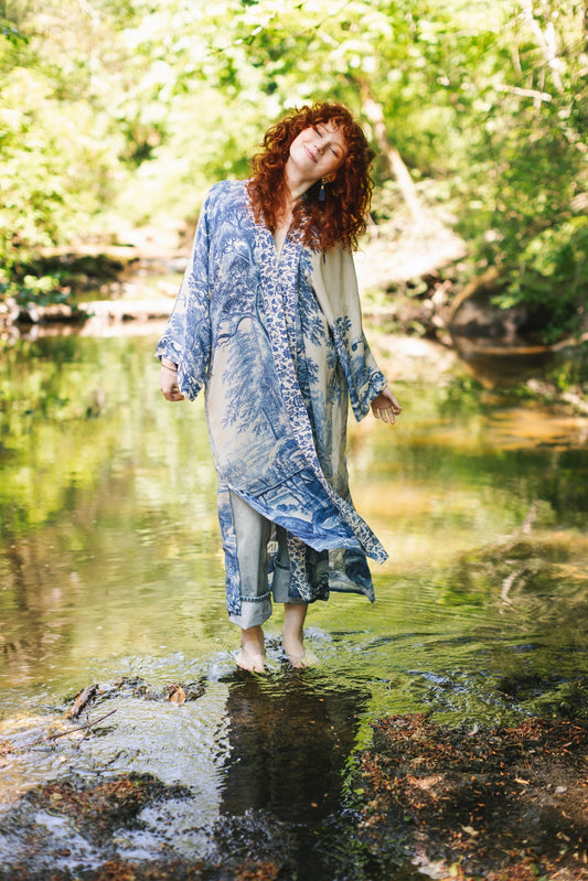Let the Light in Opera Duster Kimono Blue Delft Toile LAST ONE!!!!!!