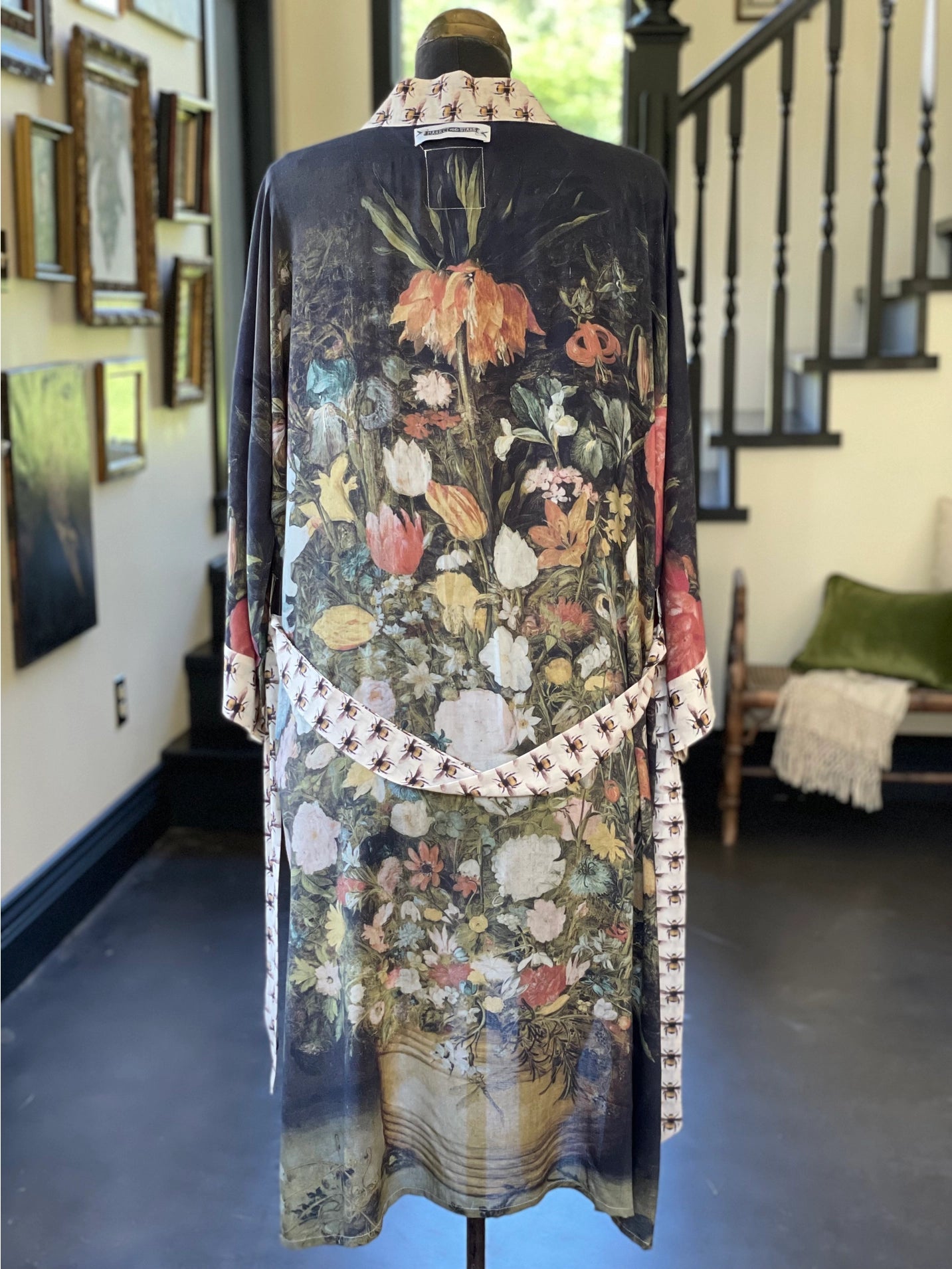 Market of Stars - I Dream in Flowers Bamboo Duster Kimono Robe