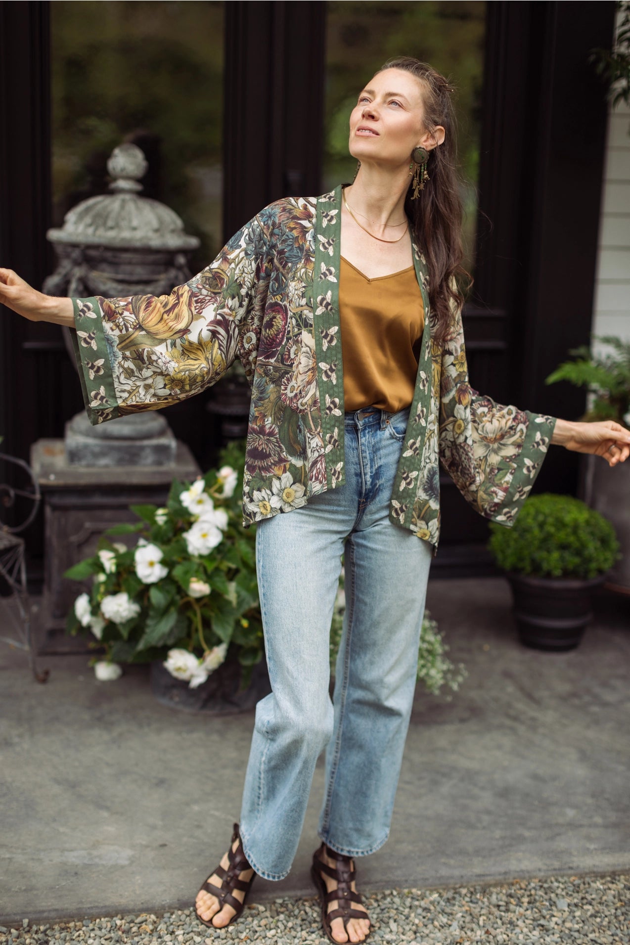 Market Of Stars Love Grows Wild Floral Bamboo Cropped Kimono with Bees