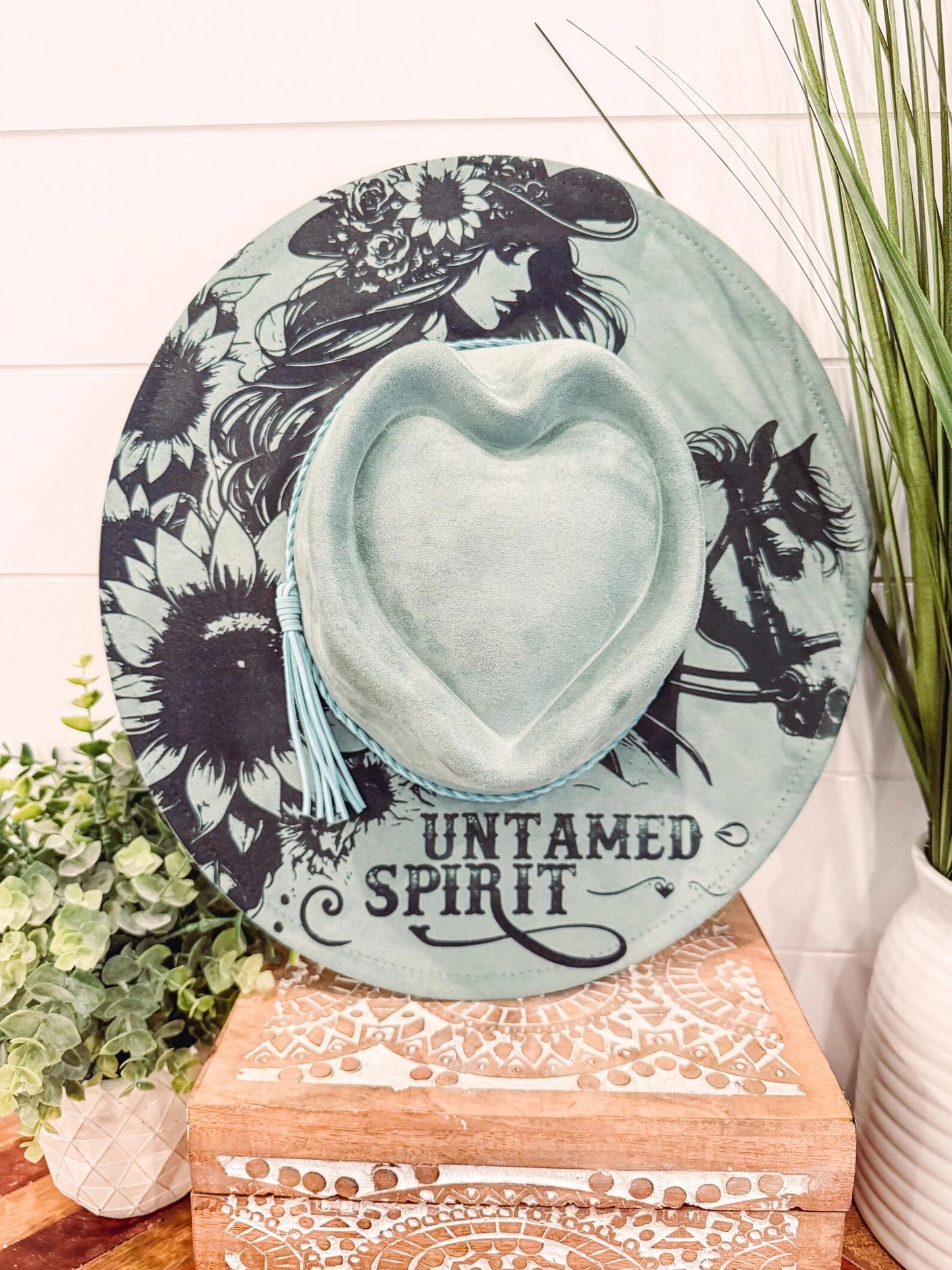 Untamed Spirit Engraved Heart Hat, Floral Engraved Cowboy Hat, Burned Fedora, Engraved Suede Hat, Boho Hat, Vegan Suede Cowboy Hat, Women's Cowboy Hat