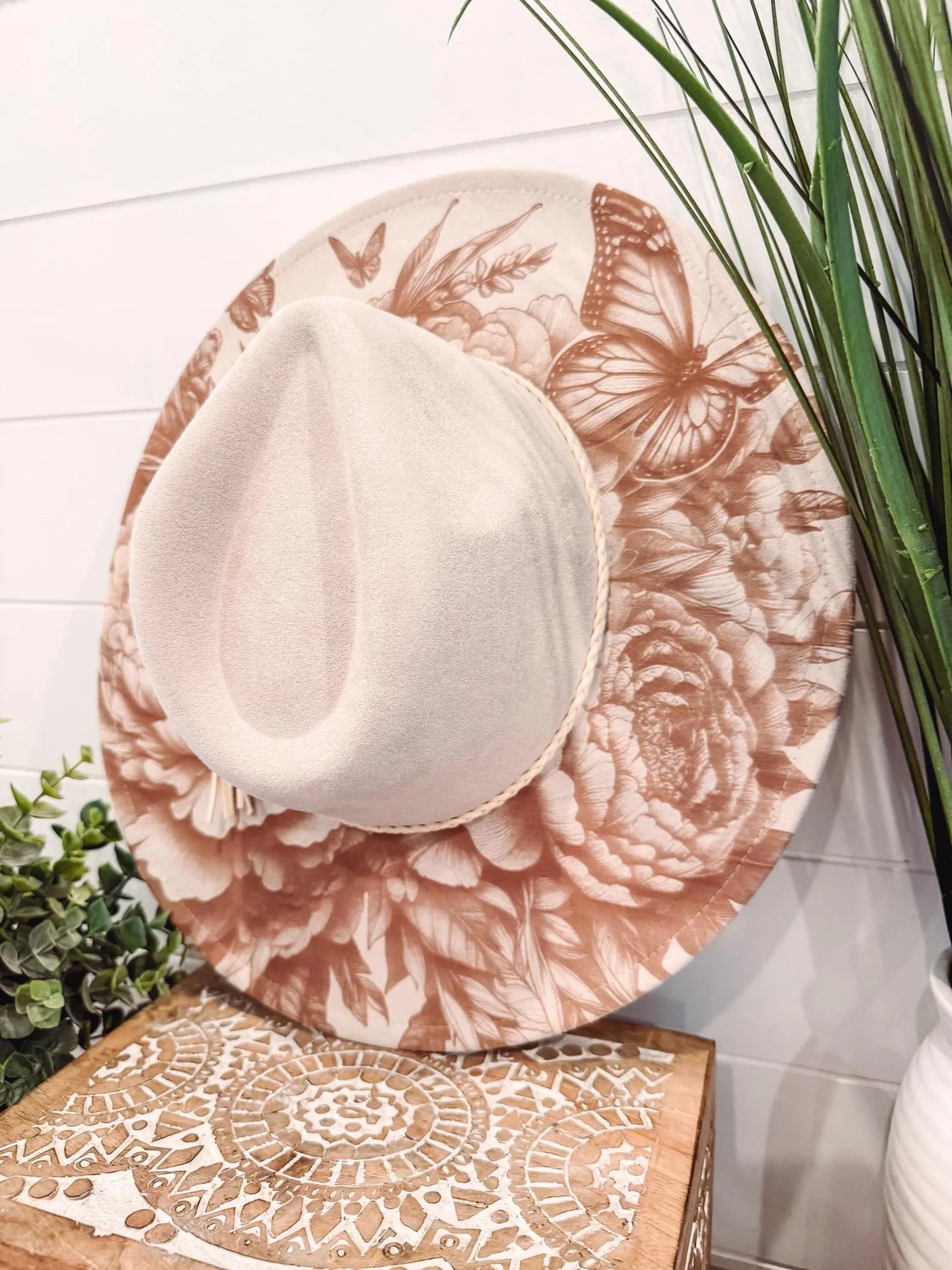 Peony Butterfly Engraved Hat, Floral Engraved Cowboy Hat, Burned Fedora, Engraved Suede Hat, Boho Hat, Vegan Suede Cowboy Hat