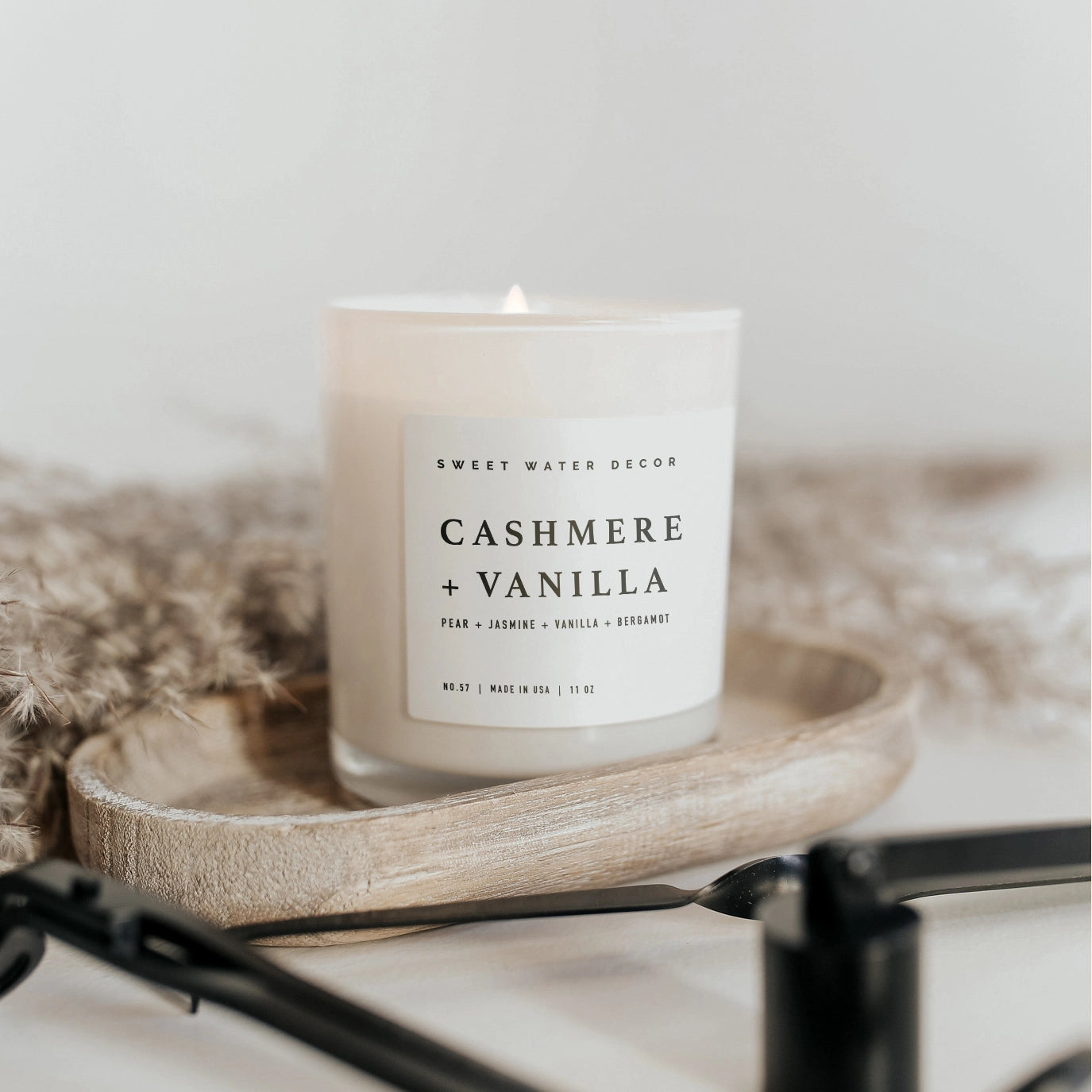 Cashmere & Vanilla 11 oz Soy Candle - Home Decor & Gifts