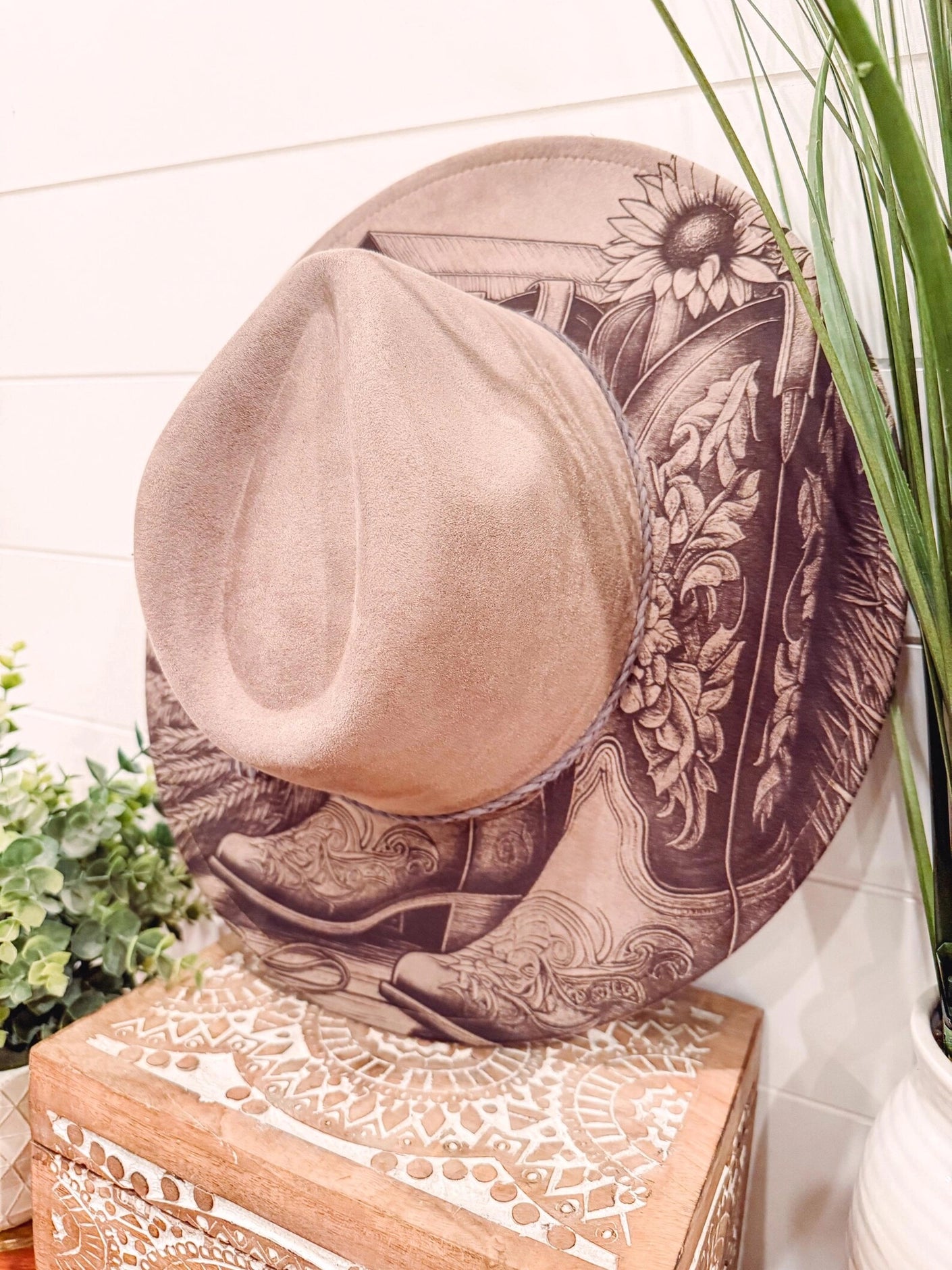 Boots & Barn Engraved Cowboy Hat, Floral Engraved Cowboy Hat, Burned Fedora, Engraved Suede Hat, Boho Hat, Vegan Suede Cowboy Hat, Women's Cowboy Hat