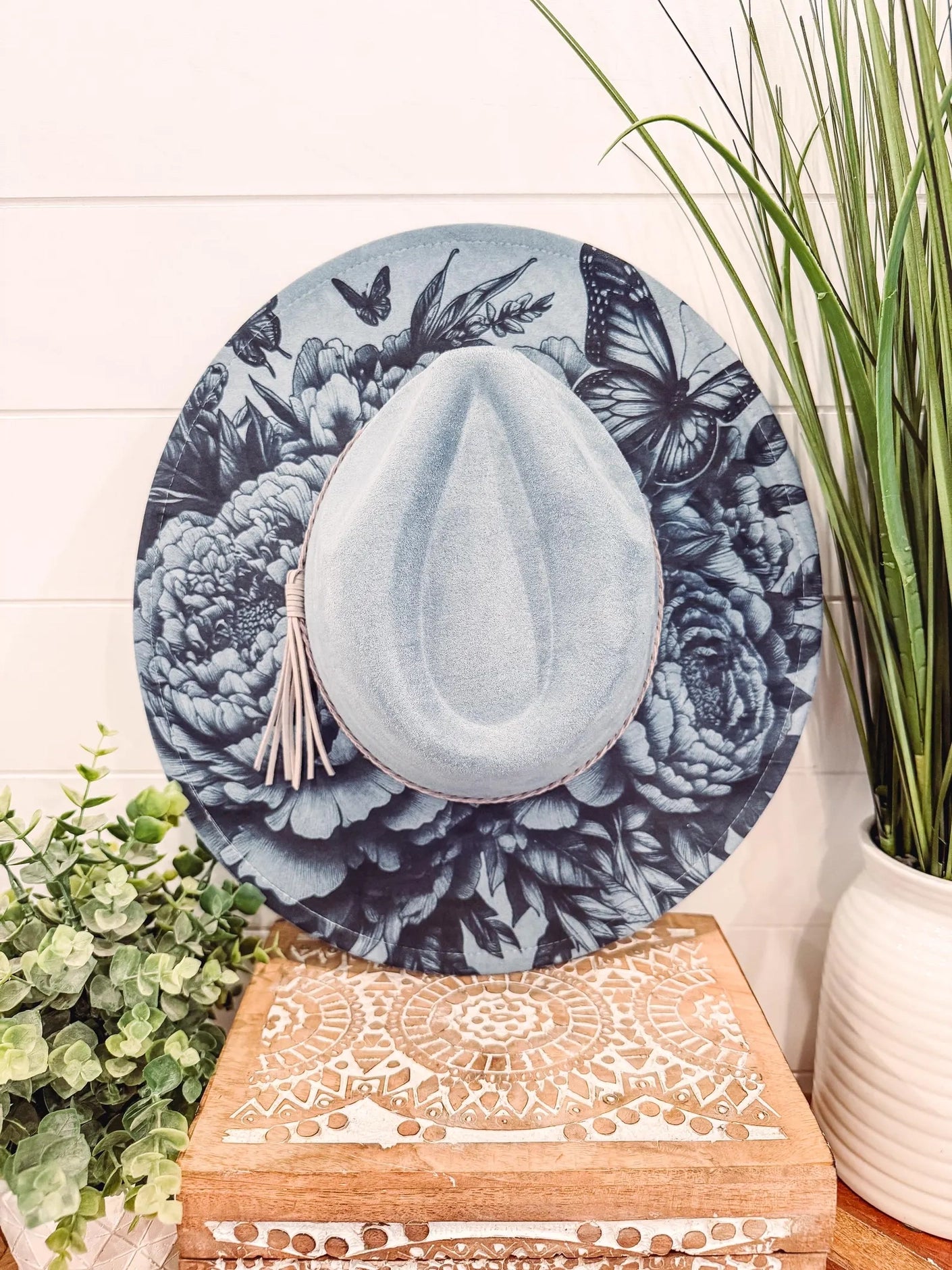 Peony Butterfly Engraved Hat, Floral Engraved Cowboy Hat, Burned Fedora, Engraved Suede Hat, Boho Hat, Vegan Suede Cowboy Hat