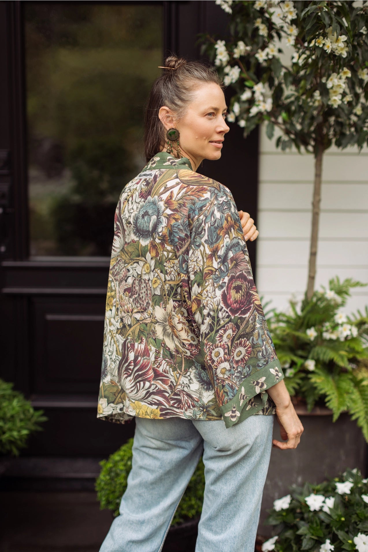 Market Of Stars Love Grows Wild Floral Bamboo Cropped Kimono with Bees