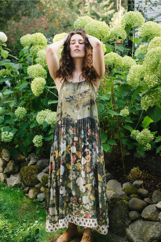 I Dream in Flowers Bohéme Reversible Long Maxi Slip Dress with Bees