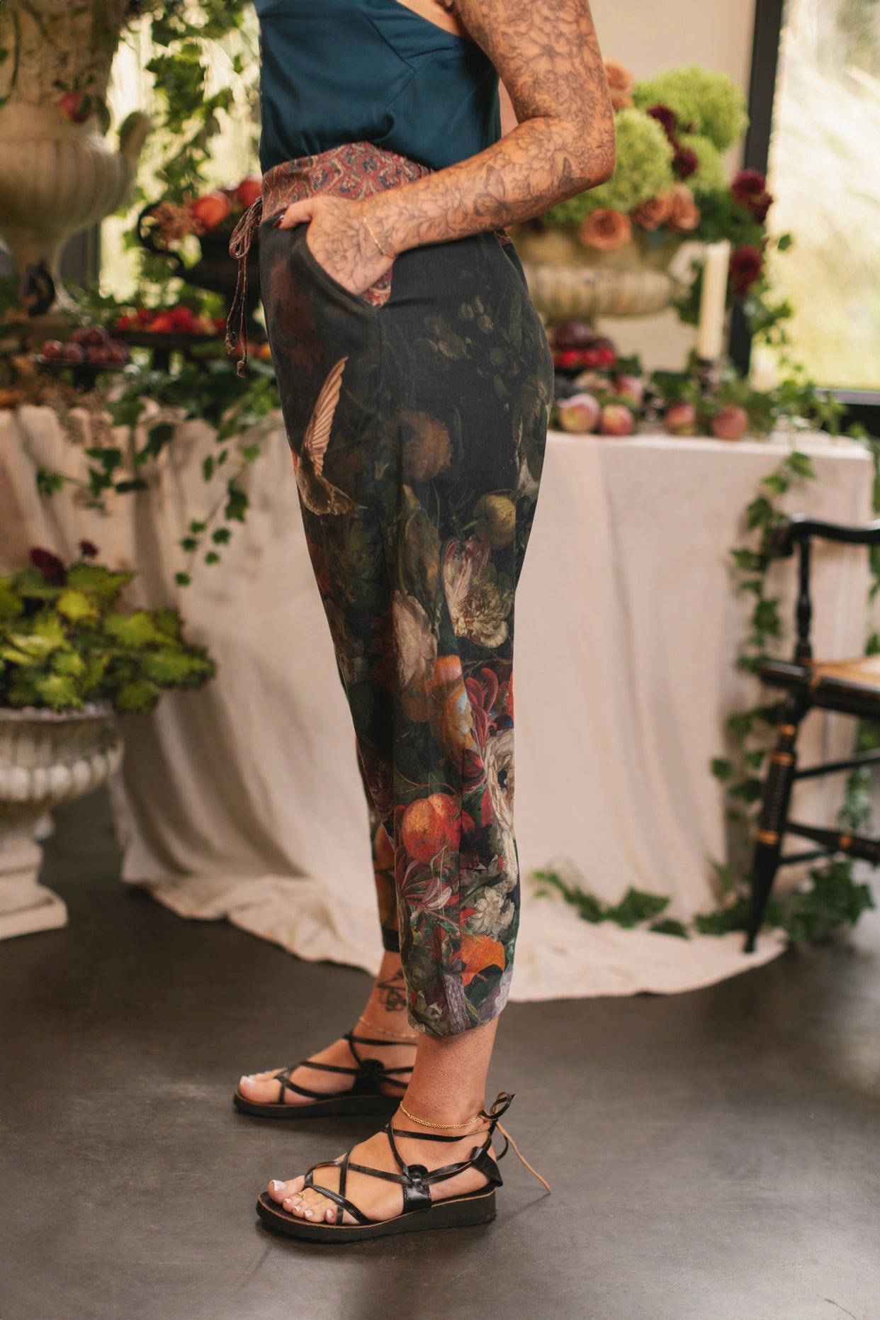 Flight of Fancy Linen Cropped Artist Pants With Hummingbird