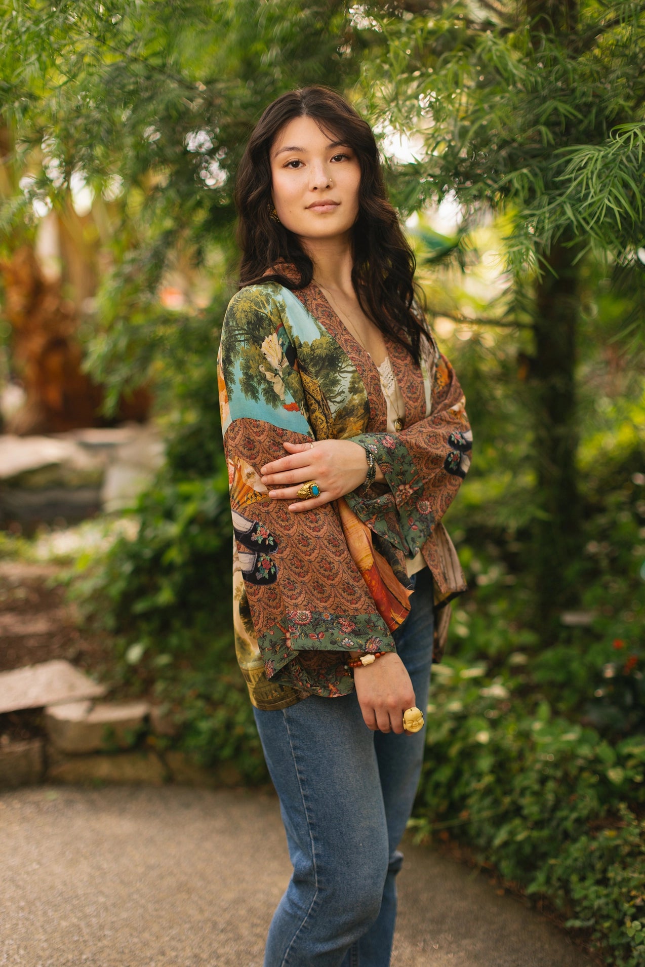 Market Of Stars Secret Garden Cropped Bamboo Kimono Cardigan with Swan