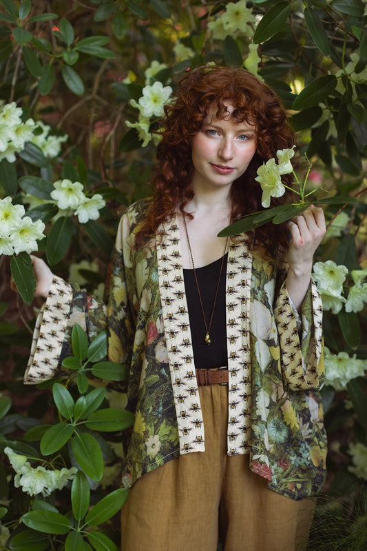 I Dream in Flowers Pixie Duster Cropped Kimono w/ Bees
