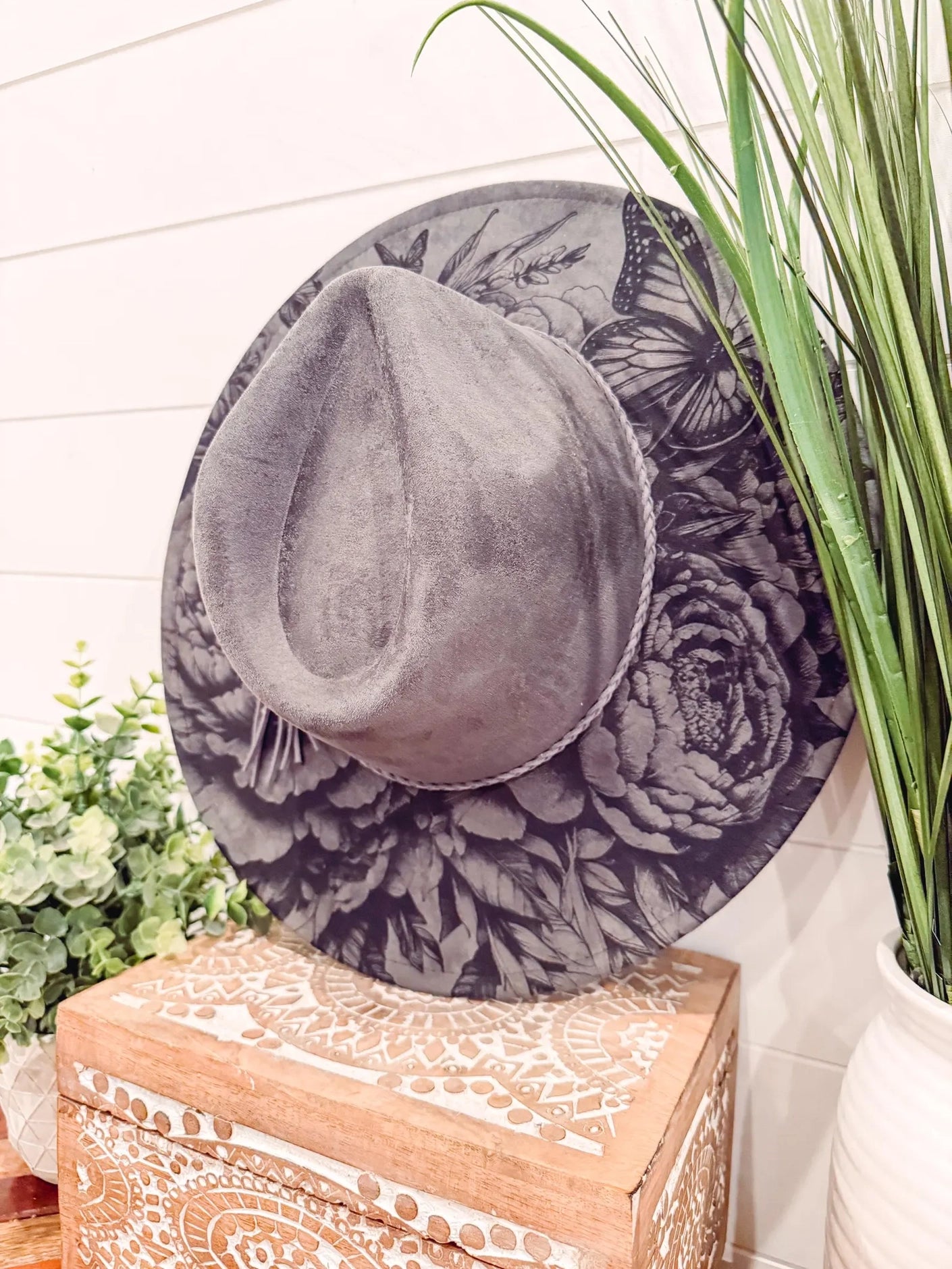 Peony Butterfly Engraved Hat, Floral Engraved Cowboy Hat, Burned Fedora, Engraved Suede Hat, Boho Hat, Vegan Suede Cowboy Hat