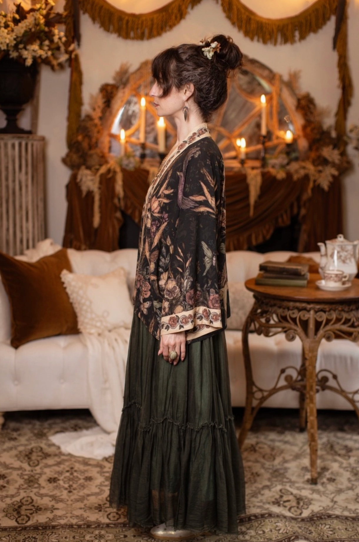 Momento Pixie Duster Crop Kimono w/ Floral, Starling & Skull