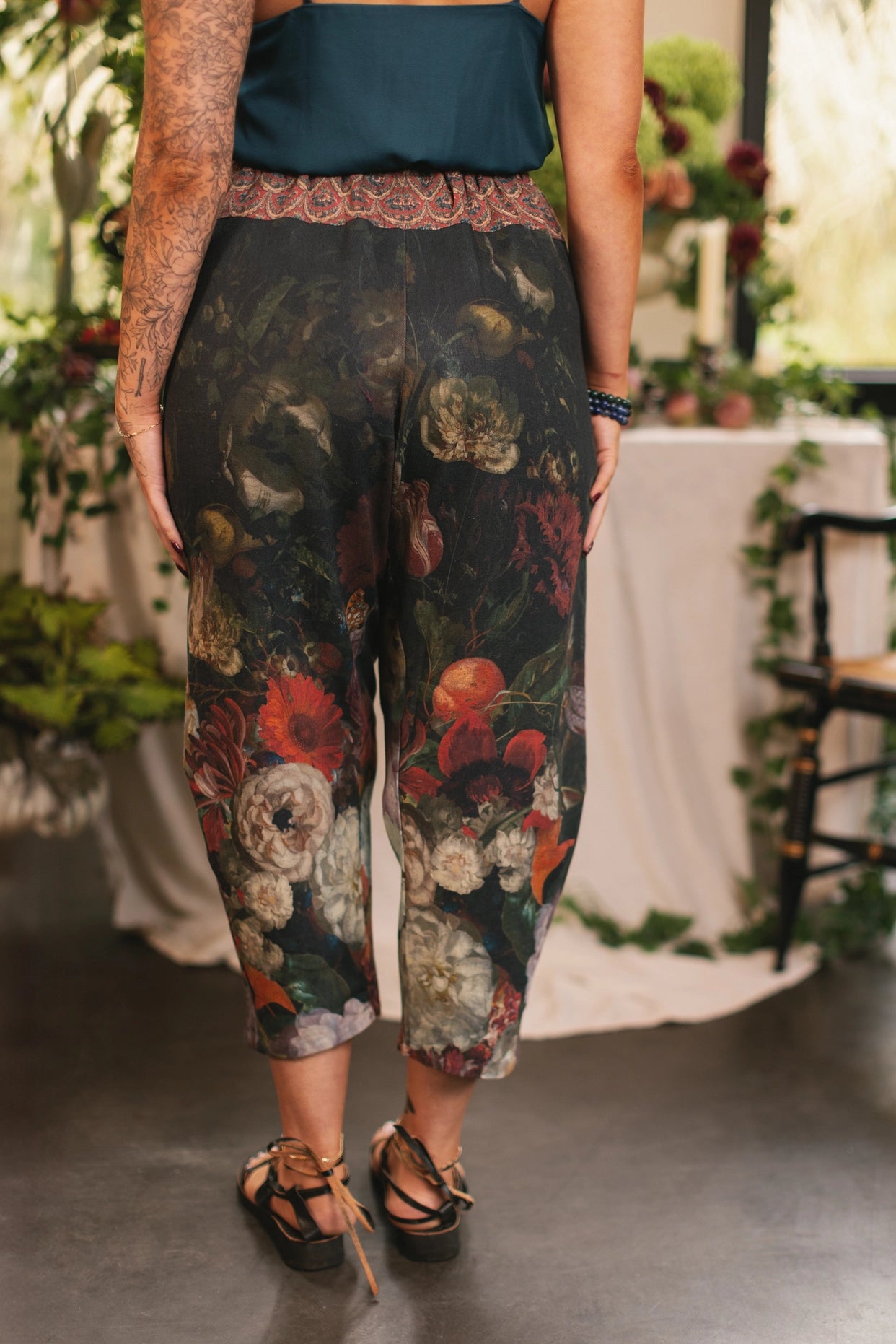 Flight of Fancy Linen Cropped Artist Pants With Hummingbird