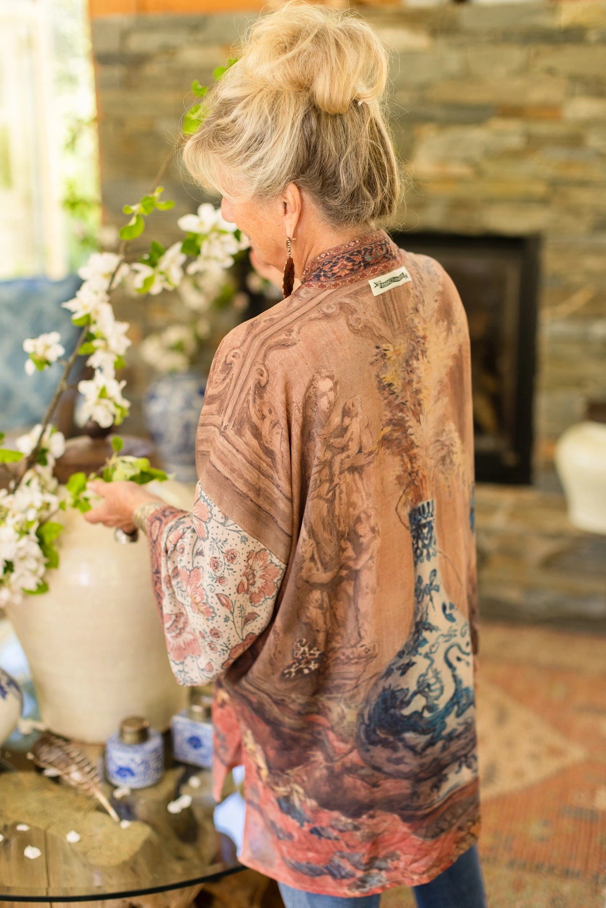 The Storyteller Matinée Duster Kimono With Sunflowers & Pottery