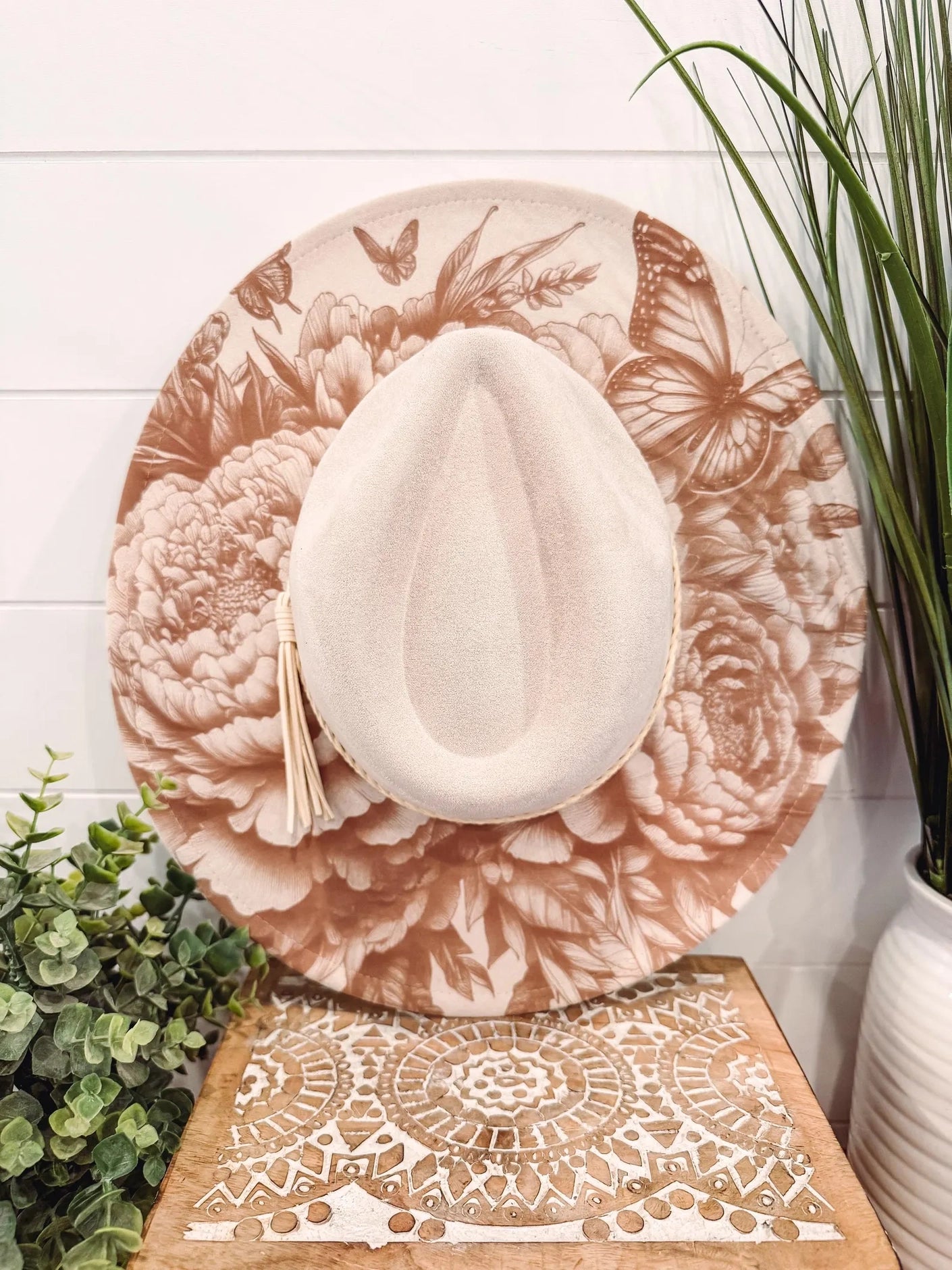 Peony Butterfly Engraved Hat, Floral Engraved Cowboy Hat, Burned Fedora, Engraved Suede Hat, Boho Hat, Vegan Suede Cowboy Hat