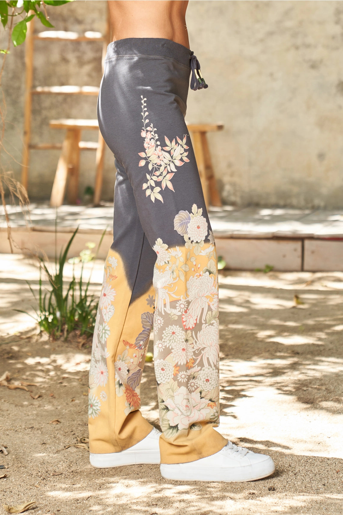 Paparazzi by Biz - French Terry Floral Lounge Pant with Raw Hem