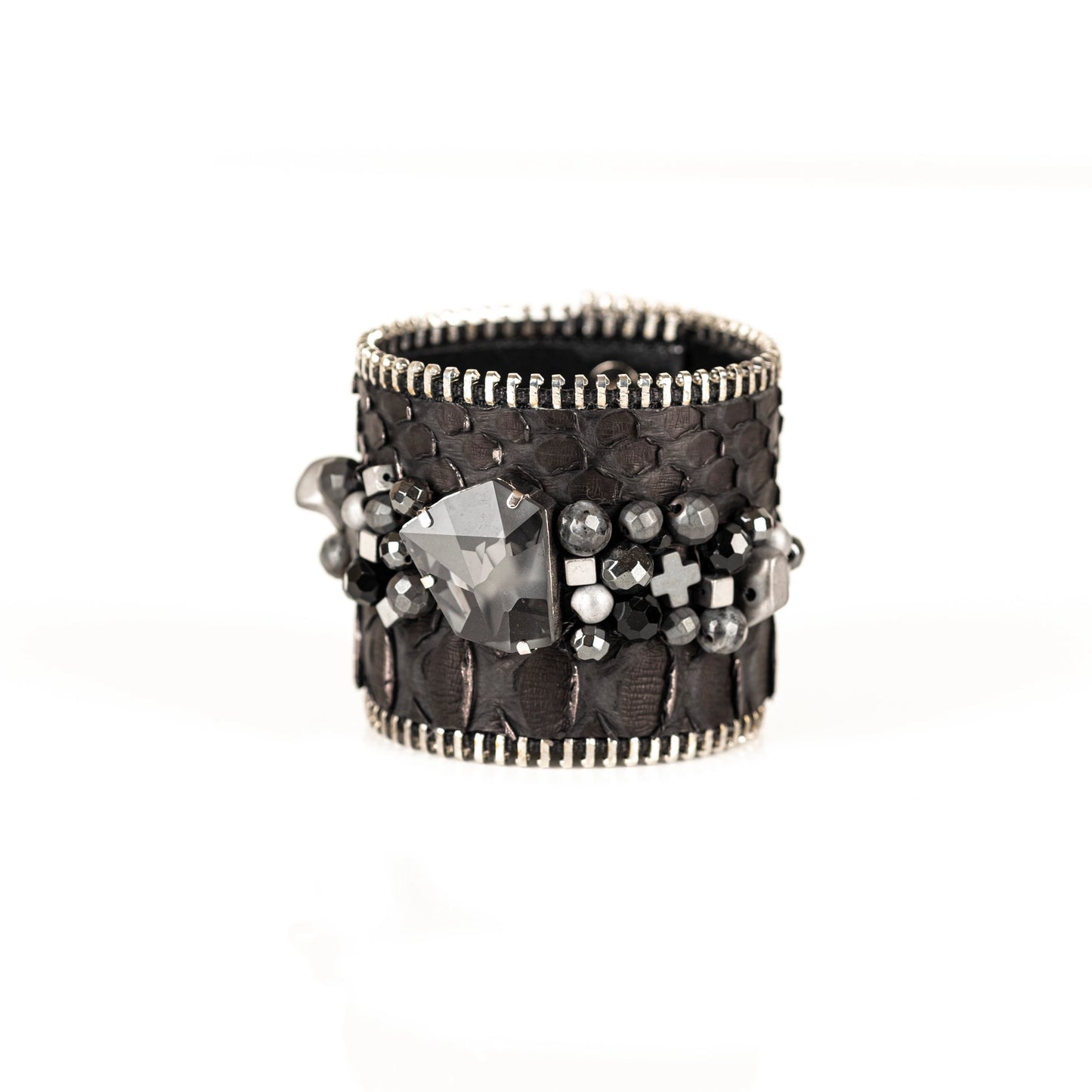 The Unmounted Hymm Leather Cuff Bracelet